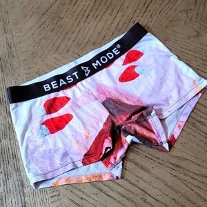 Cute boxer underwear size S Beast Mode 💖🤍
